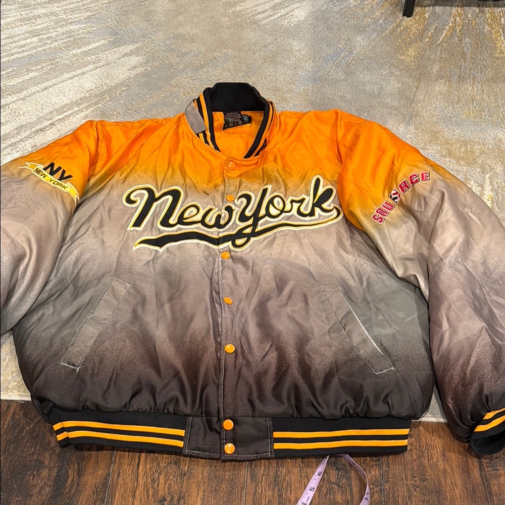 Vintage source bomber jacket with New York spell out on chest embroidered snap B